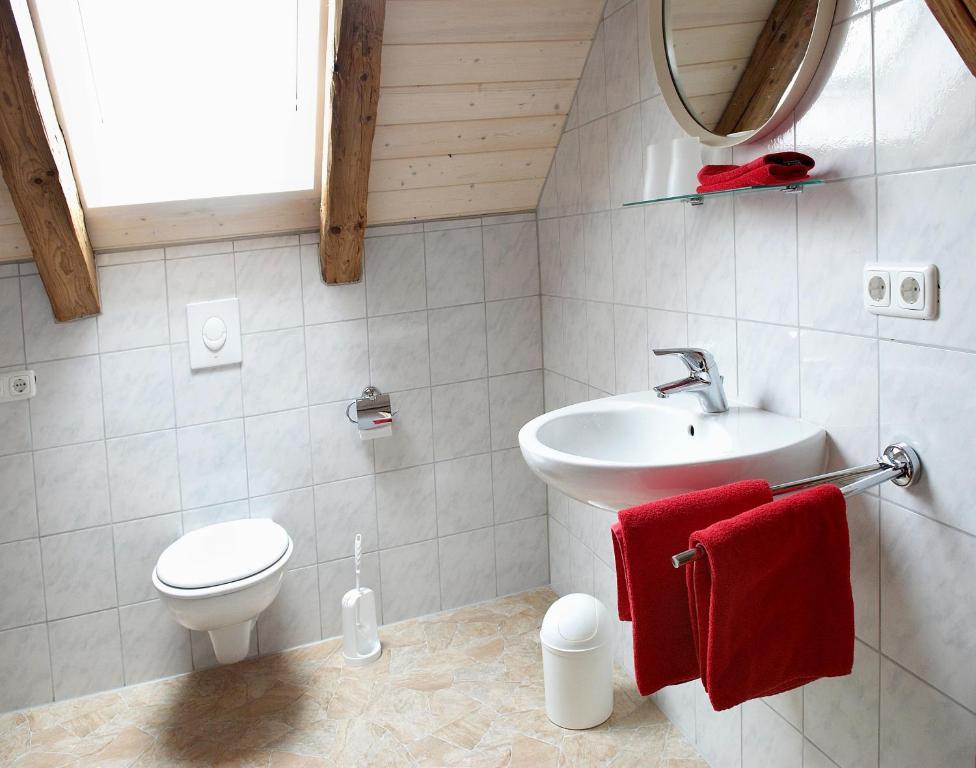 Gasthaus Zur Post Waal Room photo