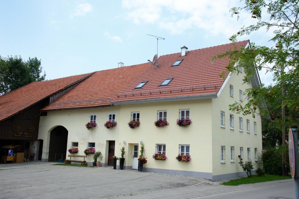 Gasthaus Zur Post Waal Exterior photo